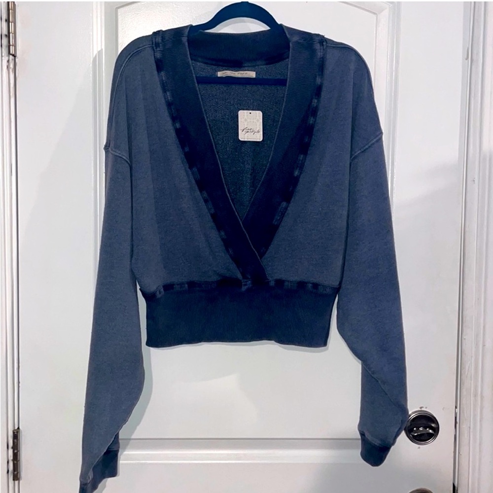 NWT We The Free sweatshirt